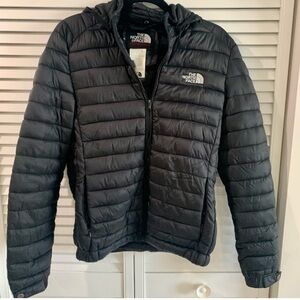 The Nort Face black puffer light weight jacket Small S detachable hood spring